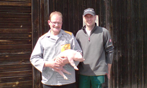 tl_files/metzgerei_martin2012/images/bild_dieter_schweinchen.jpg tl_files/metzgerei_martin2012/images/bild_dieter_schweinchen.jpg